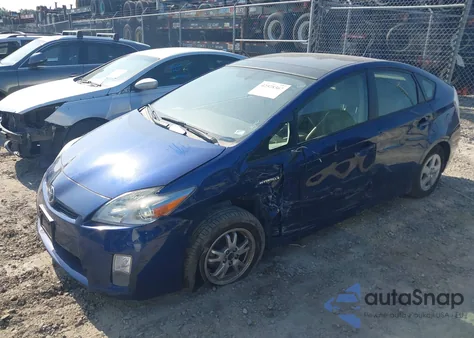 2011 Toyota Prius Four z USA, uszkodzony, nr VIN JTDKN3DU4B0301401